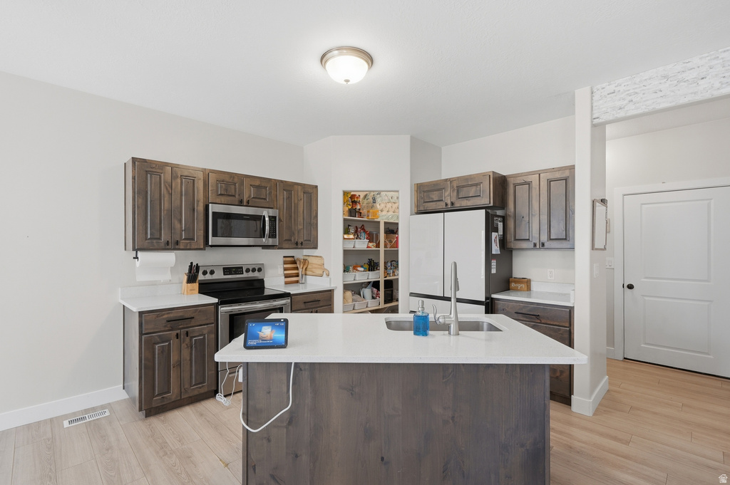 1186 N BUCKBOARD LN photo 3