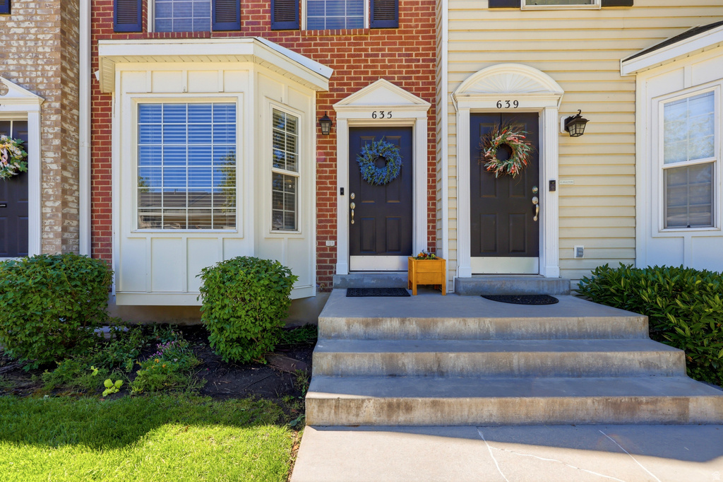 635 W 460 N photo 5