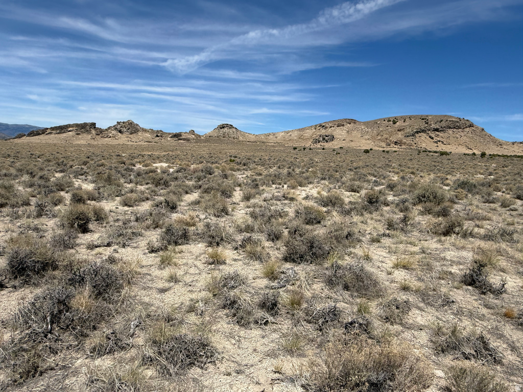 1 Emigrant Trl Rd, Park Valley, UT 84329
