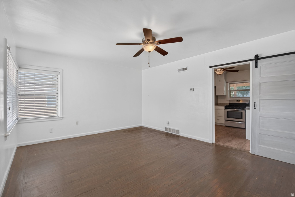 515 E MAIN E ST photo 4