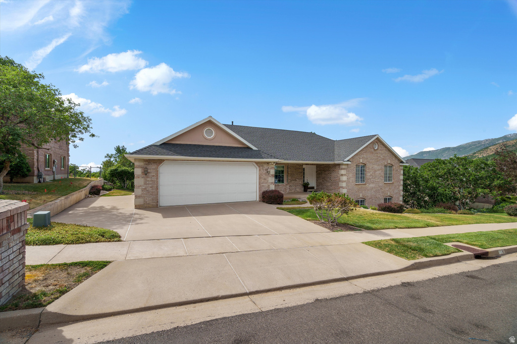 1139 N 3150 E photo 5
