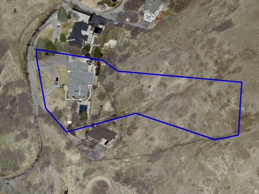 View photos for 12 Quiet Meadow Ln 12 Quiet Meadow Ln