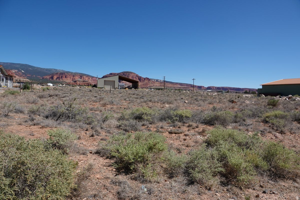 400 W Main St N, Torrey, UT 84775