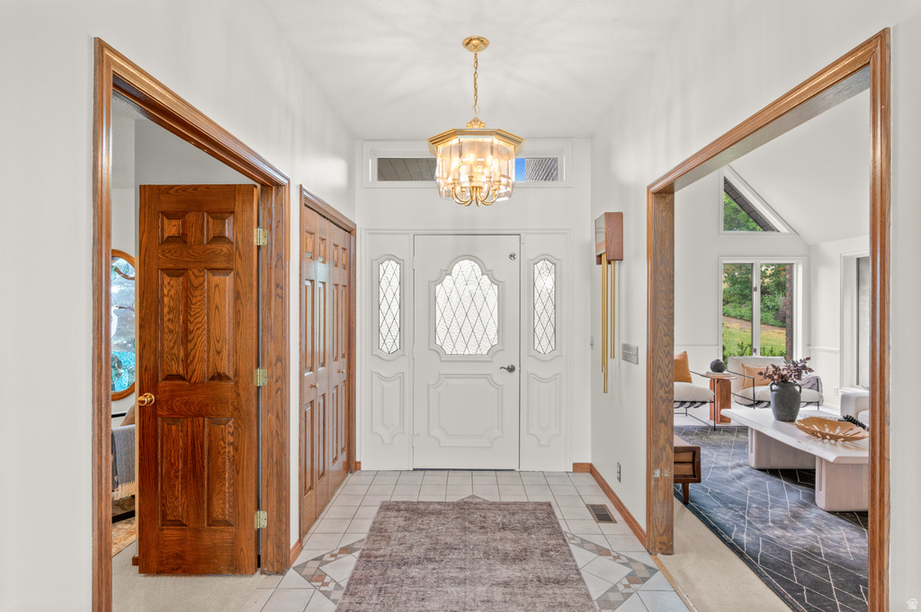 1805 ACORN CIR photo 4