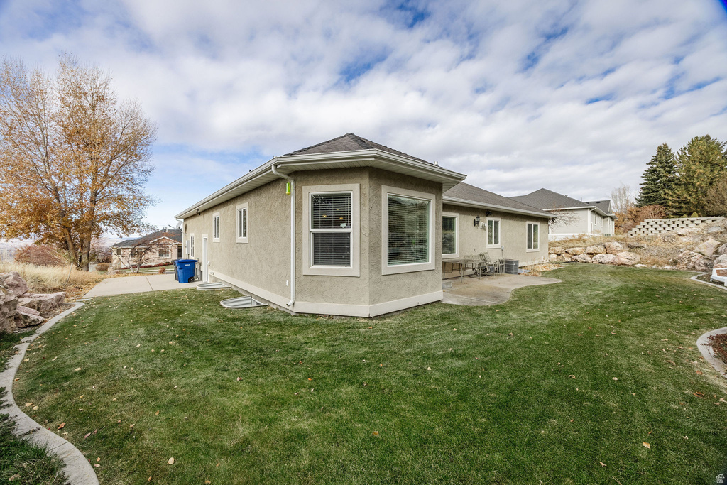 240 BUGLE WAY photo 5