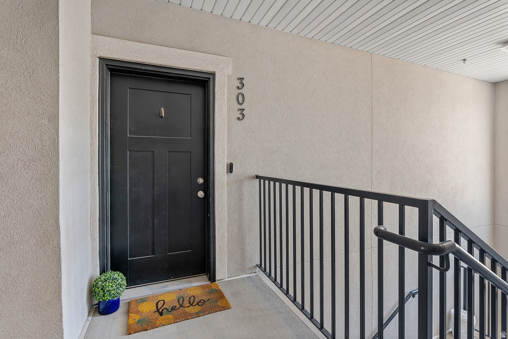 14642 S MCKELLEN DR photo 4