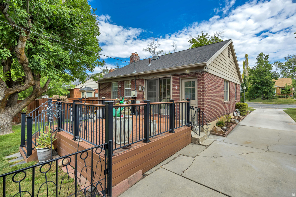 1654 E Garfield Ave — photo 22