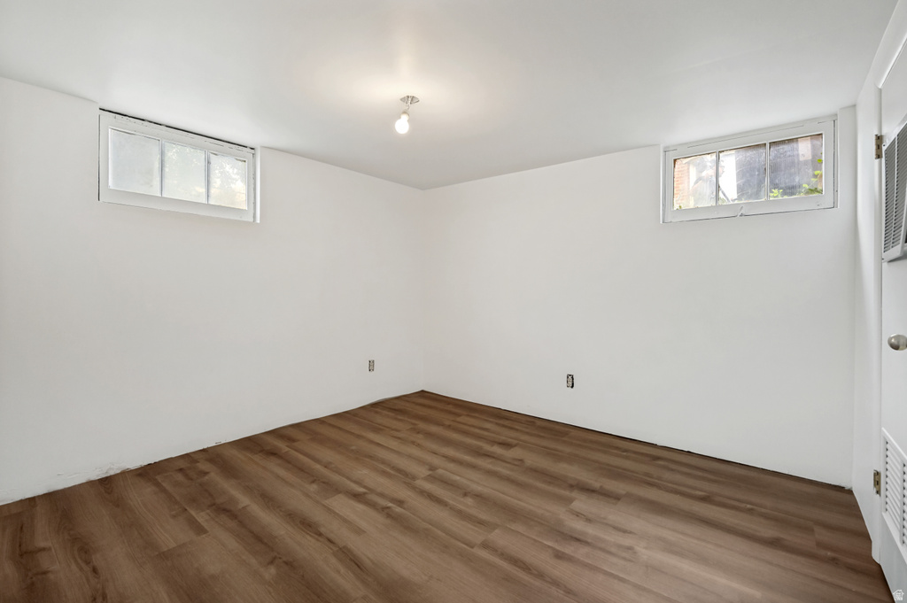 1654 E Garfield Ave — photo 20