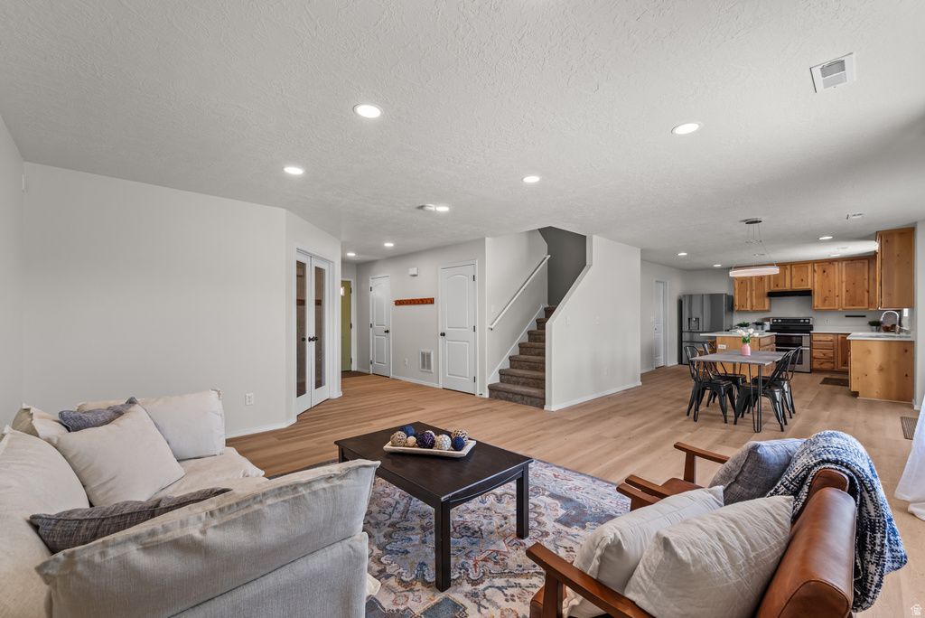 511 S OLIVE WAY photo 5