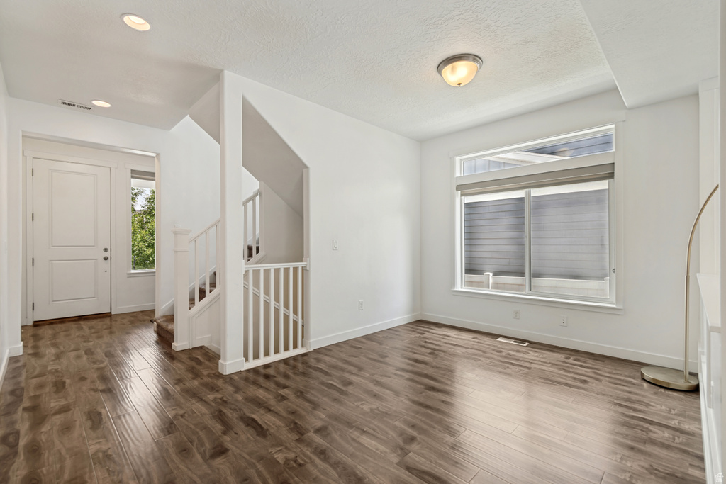 3695 W DESERT MEADOW S WAY photo 4