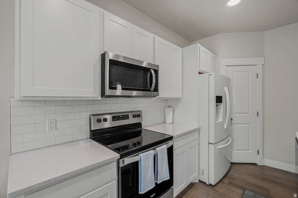 468 E LONDON WAY photo 5