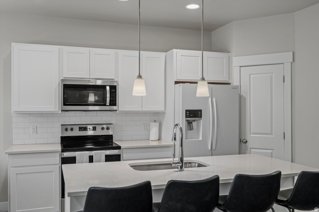 468 E LONDON WAY photo 4