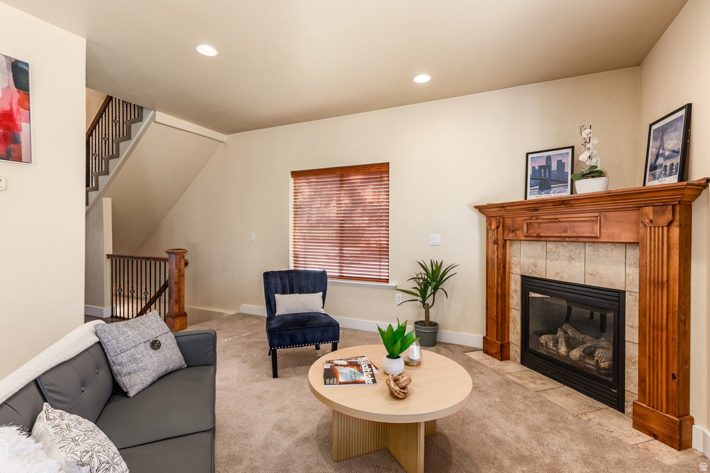 1848 E ROUEN CIR photo 4
