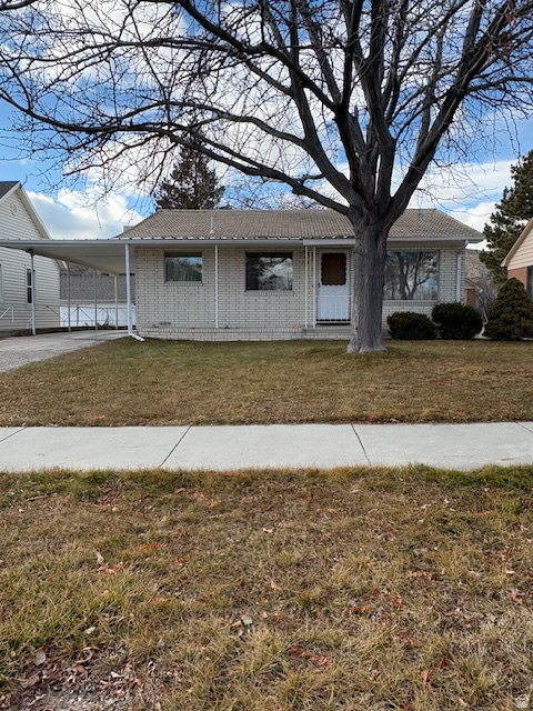 715 N 300 E, Price, UT 84501