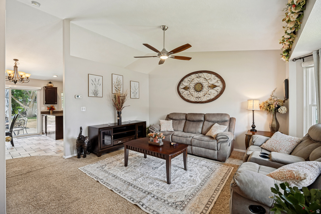 2425 E VIEW DR photo 3