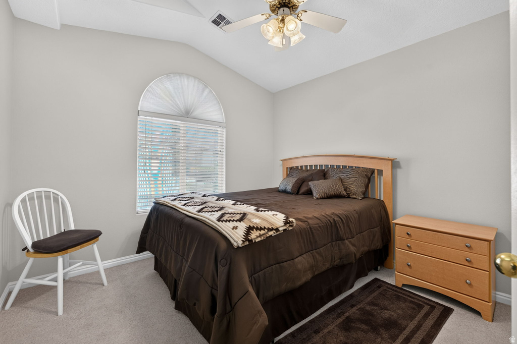 1732 W 540 N photo 4