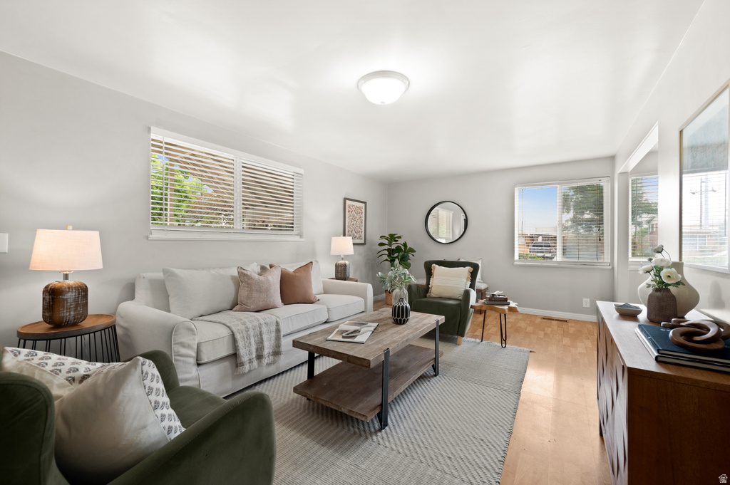 3670 S LEE MAUR W ST photo 3