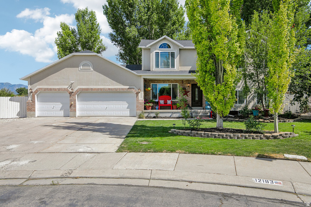 12183 S 2920 W photo 2