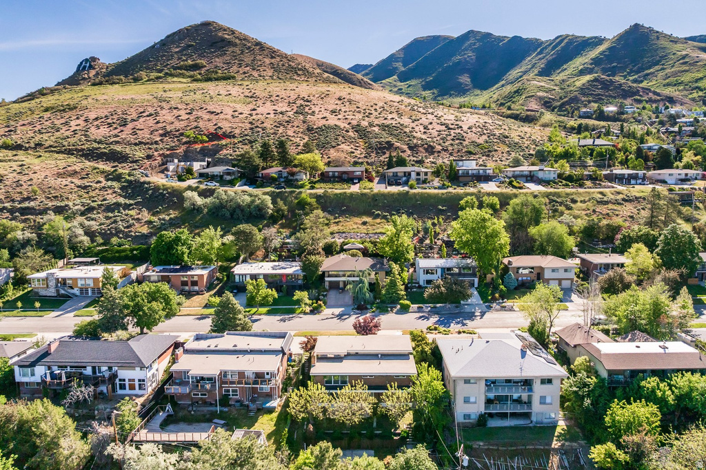 1986 S WASATCH DR photo 3