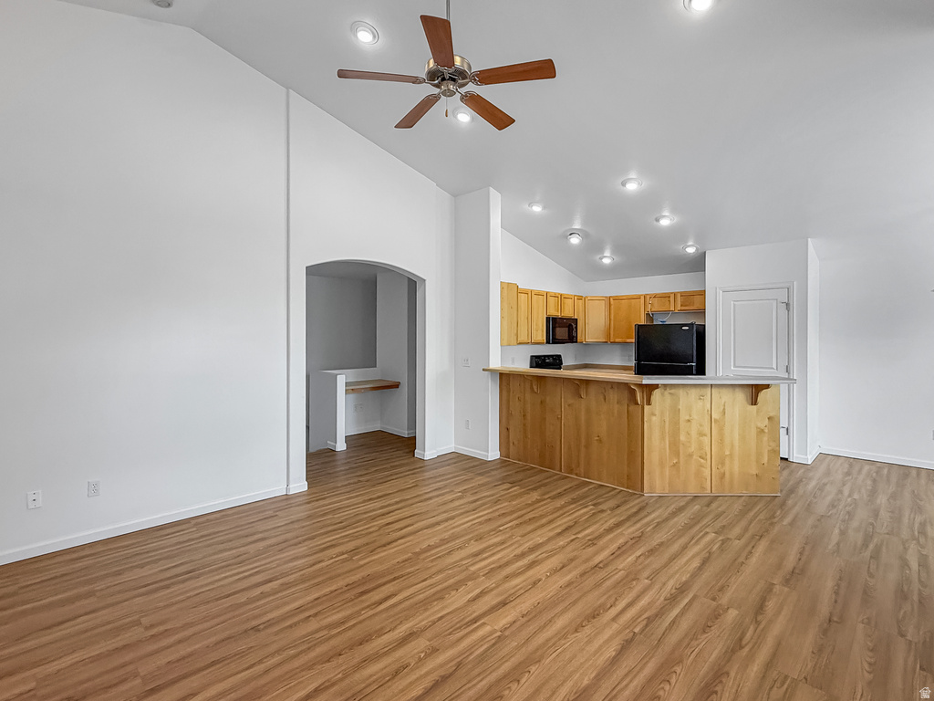 1409 W STONE MEADOW S DR photo 3