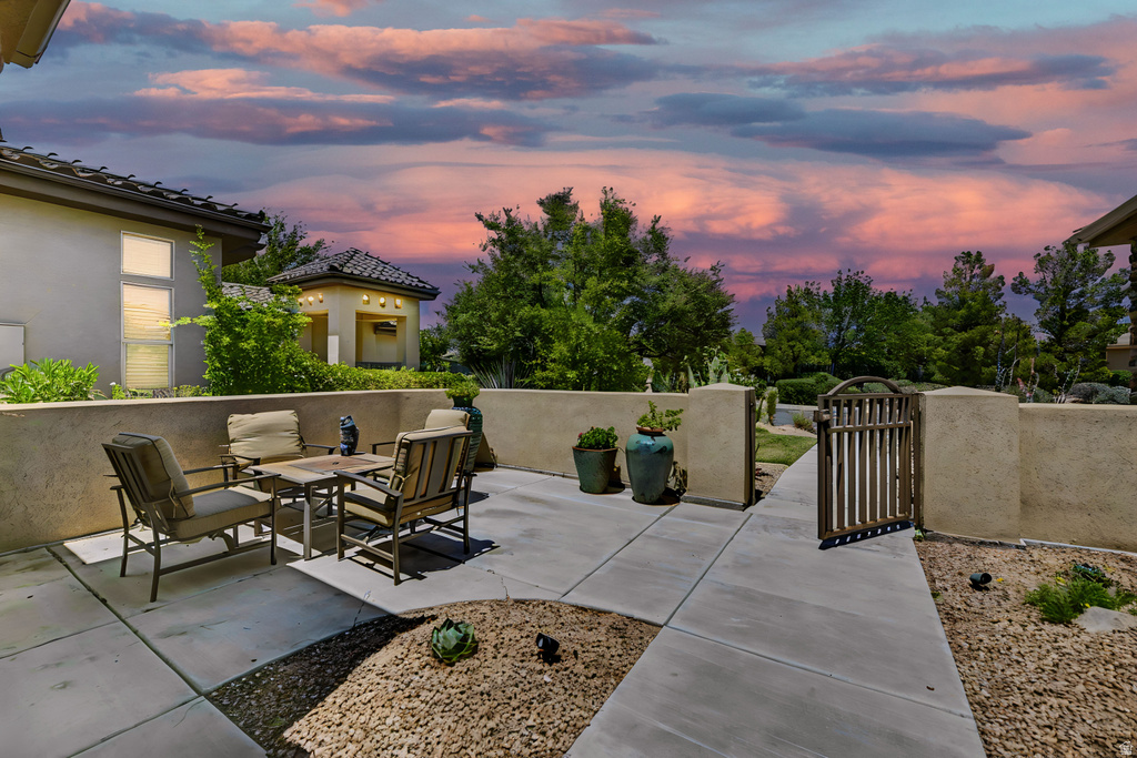 510 S ALBA DR photo 3