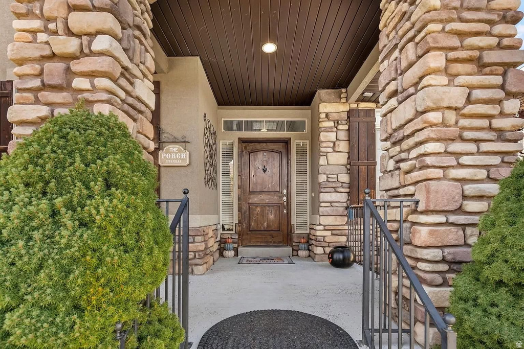 14728 S DESERT SAGE W DR photo 3