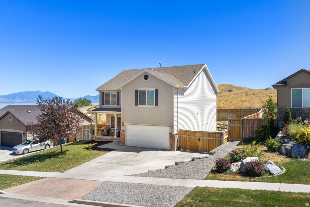 181 W CARACARA ST photo 5
