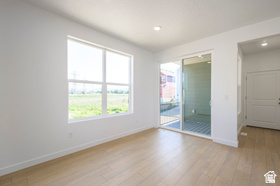 1551 S 920 W photo 3