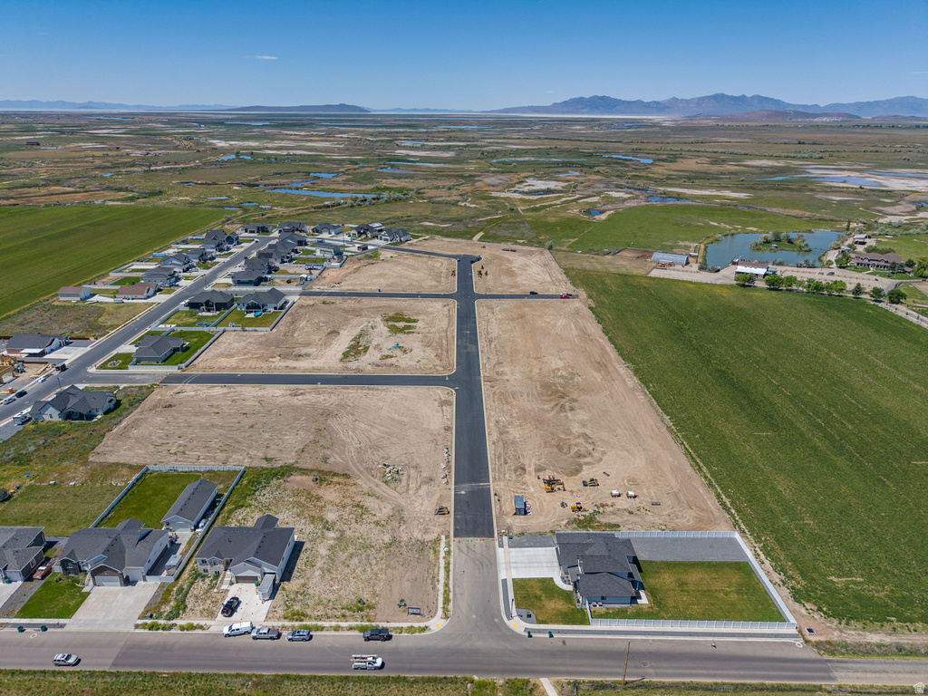3171 S 5250 W #211, Hooper, UT 84315