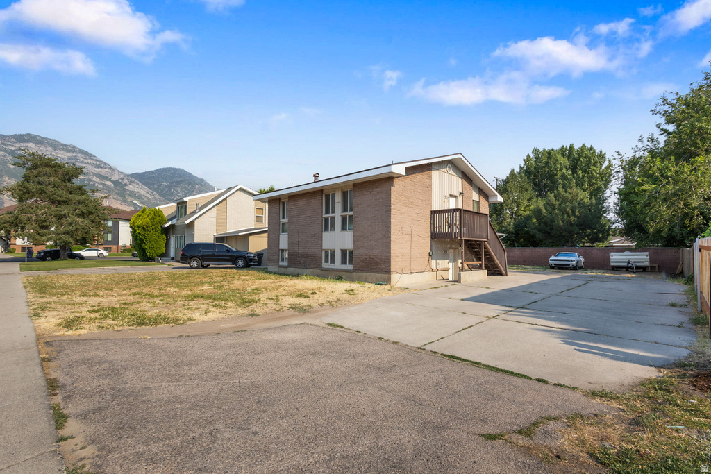 477 W 1800 N photo 4