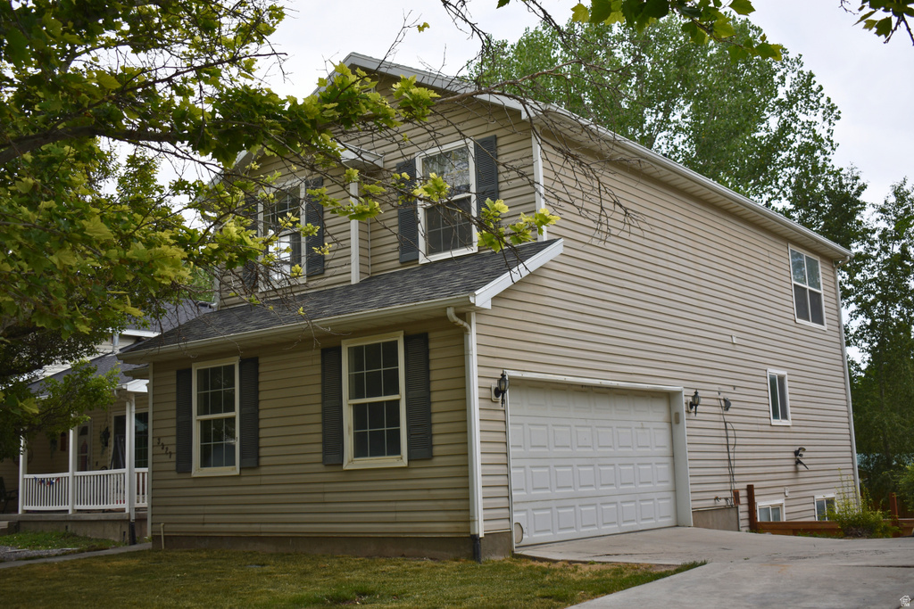 3327 E WINDHOVER RD photo 2