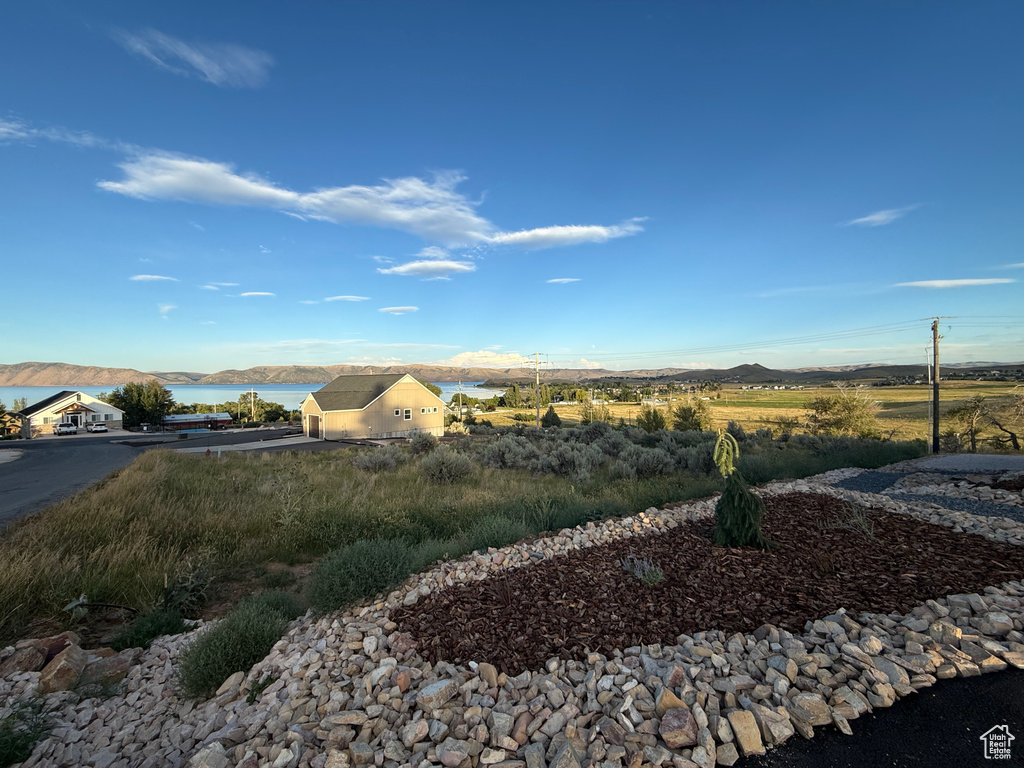 View photos for 140 W Lychee Ln 140 W Lychee Ln
