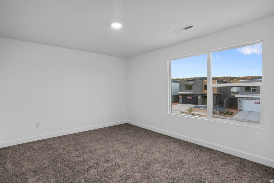 3303 E DEFIANCE HOUSE DR photo 3