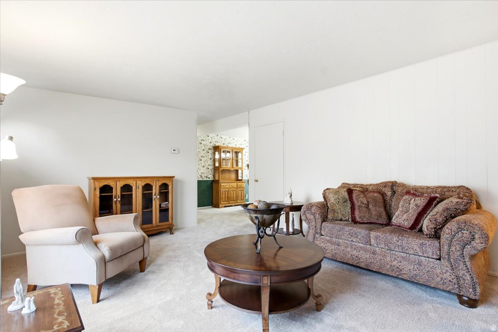 2041 W MANTLE AVE photo 2