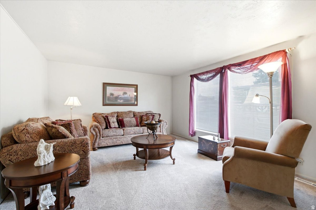 2041 W MANTLE AVE photo 3