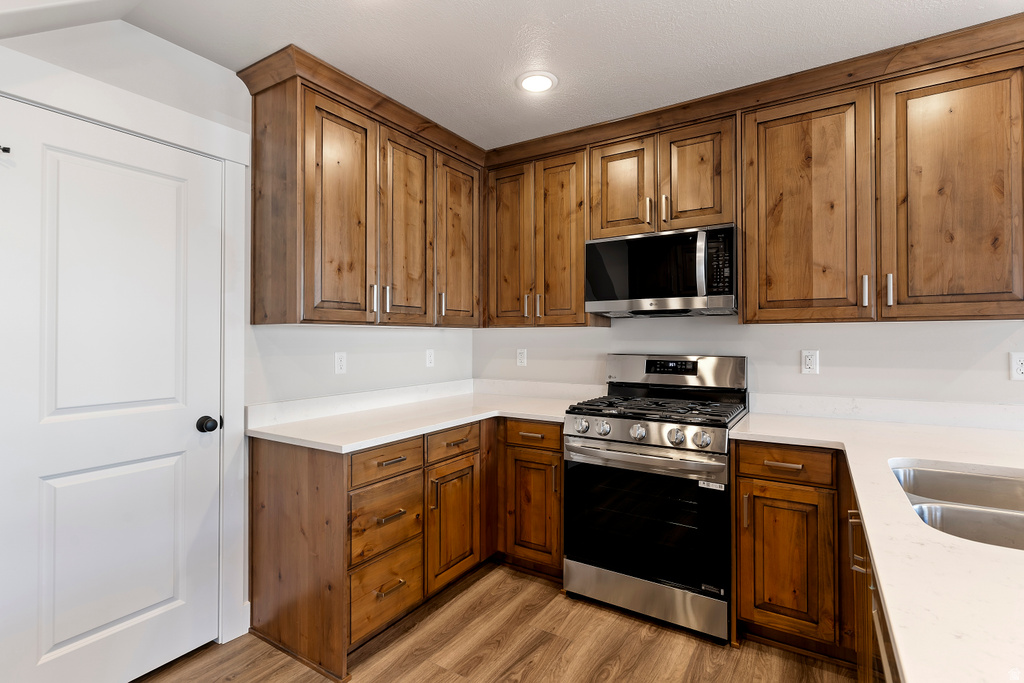 3098 N 1625 E photo 4