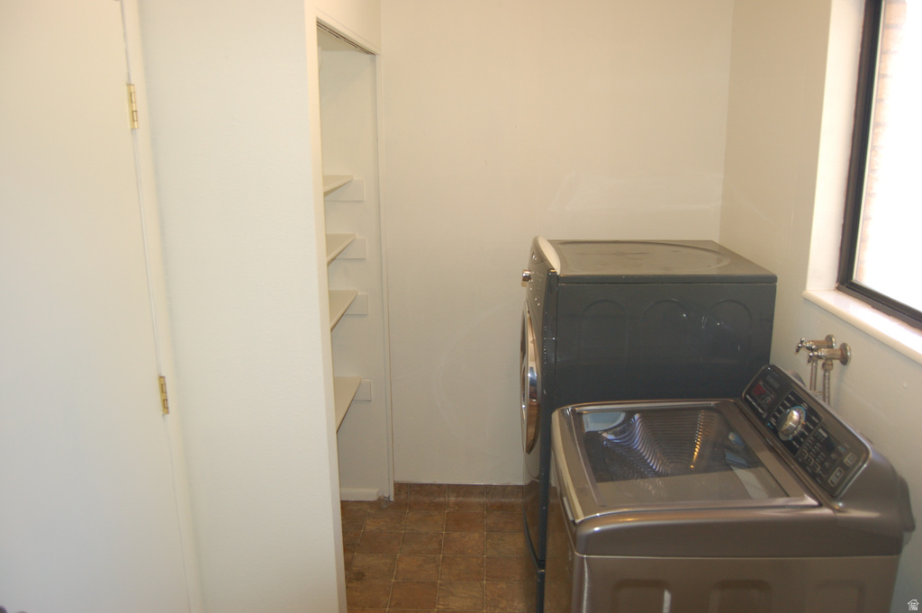 518 LOS ALAMITOS photo 5