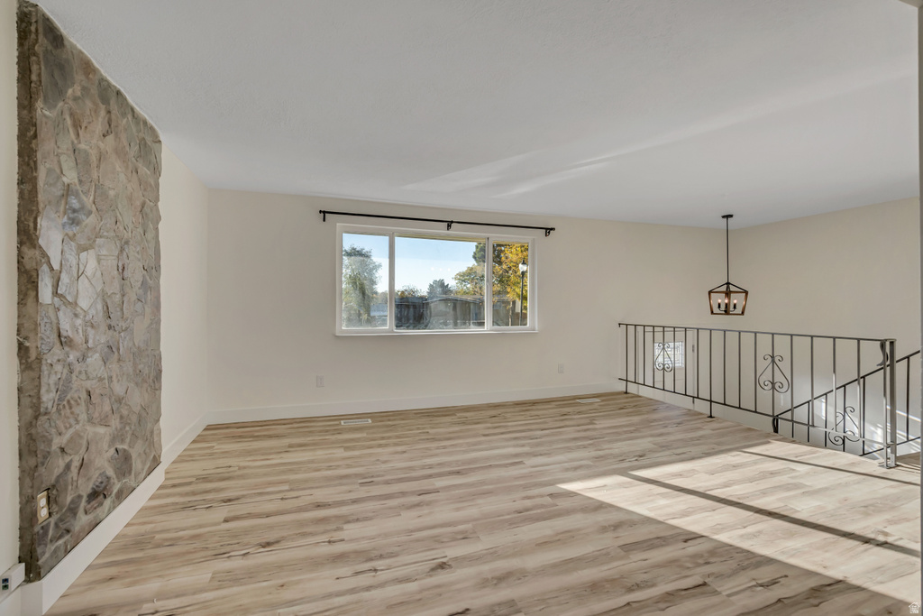 3814 W MANSFIELD CIR photo 5