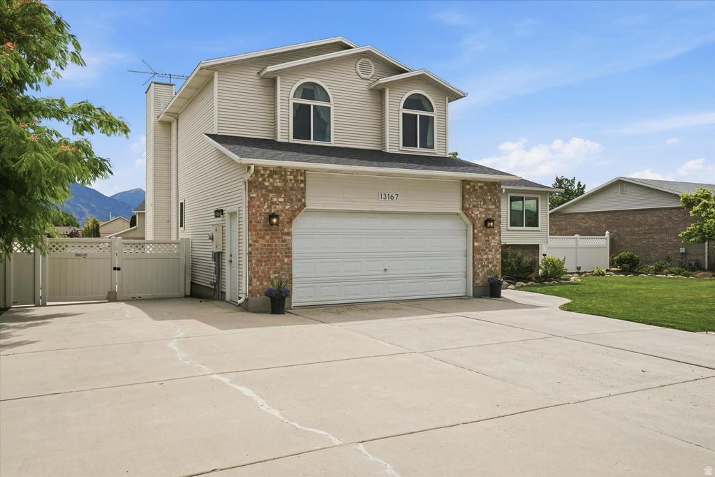 13167 S 2420 W photo 2