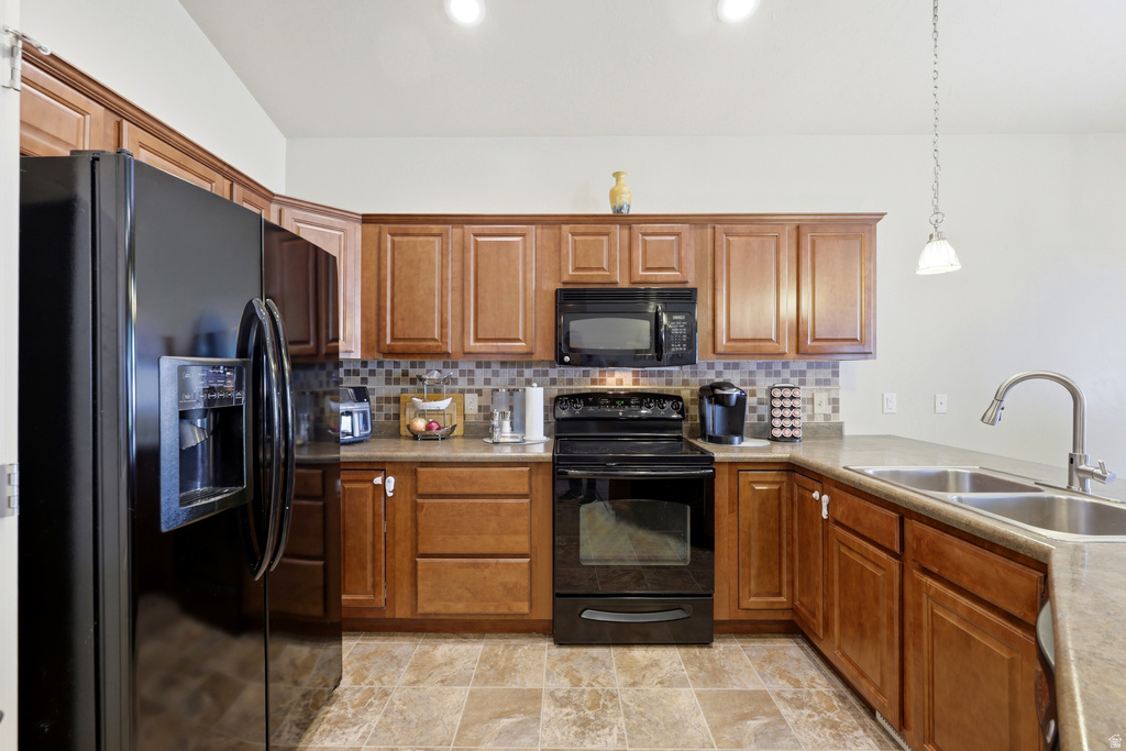 7598 S 4770 W photo 2