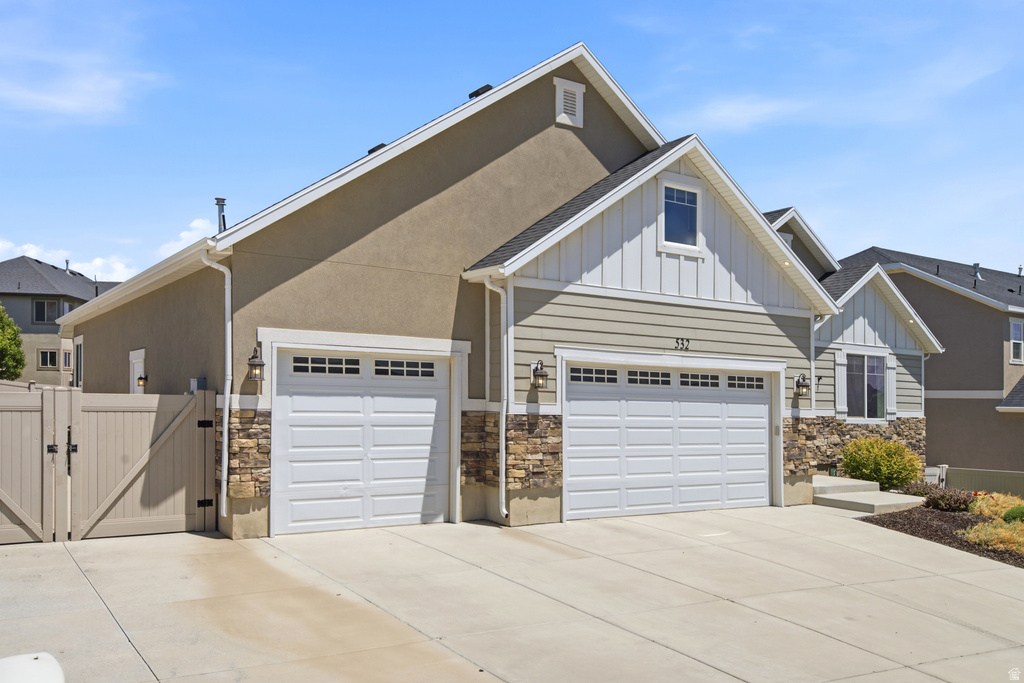 532 W KIT FOX DR photo 2
