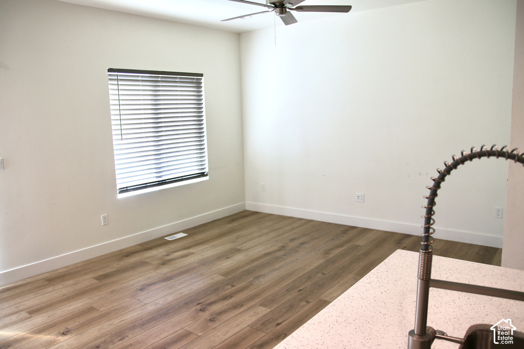 884 N GLEN EAGLE photo 4