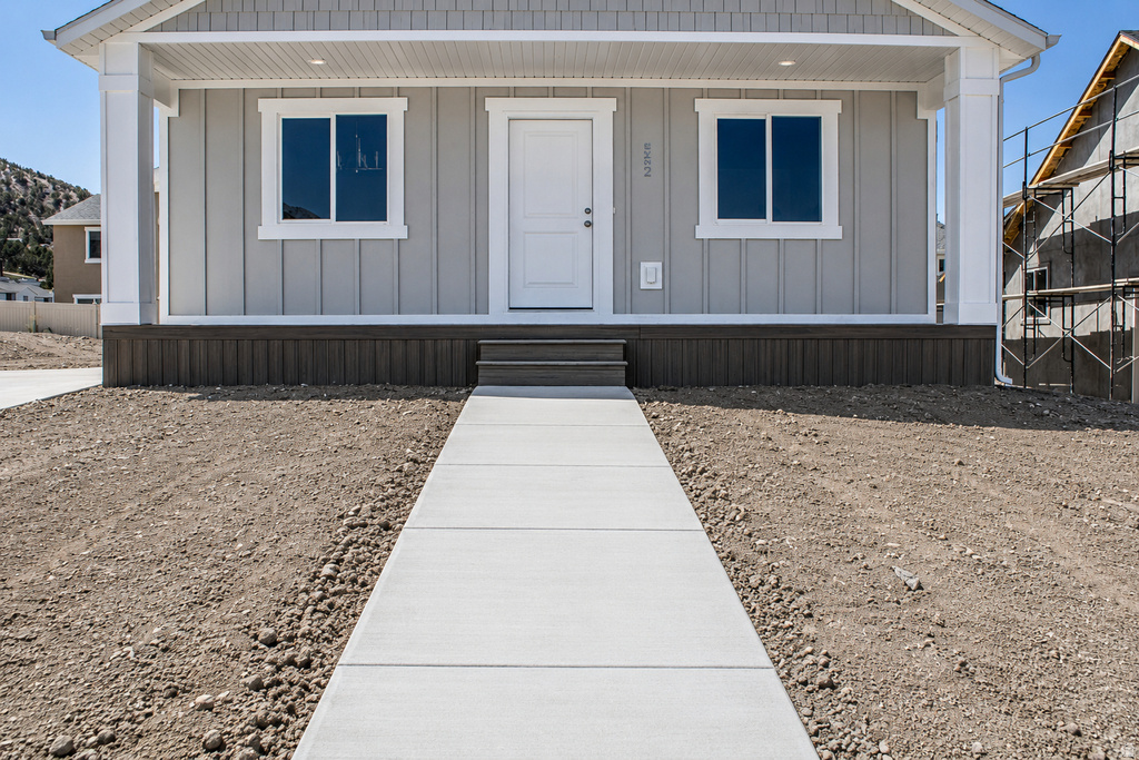 552 E 570 S photo 2
