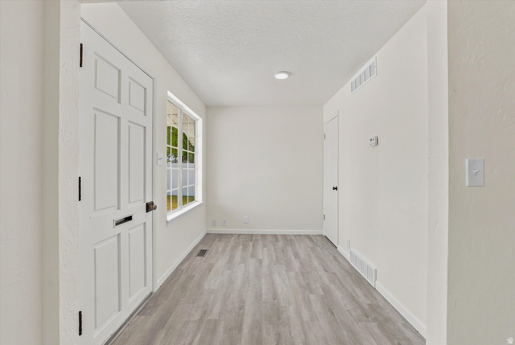 3047 W 1975 N photo 4