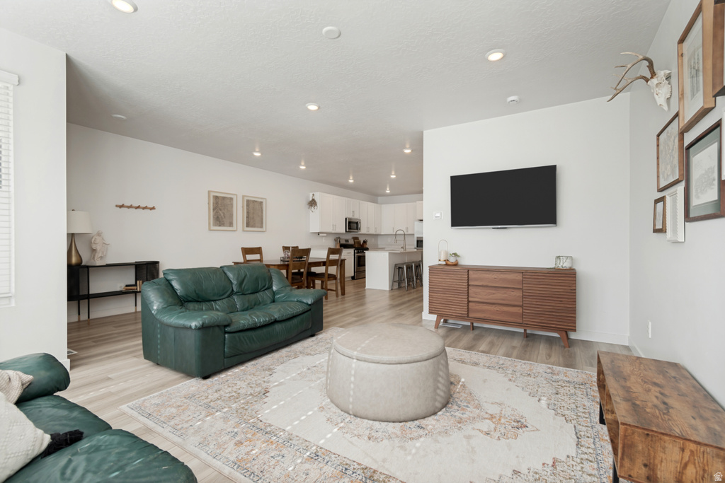 10027 N FEATHERSTONE E DR photo 5