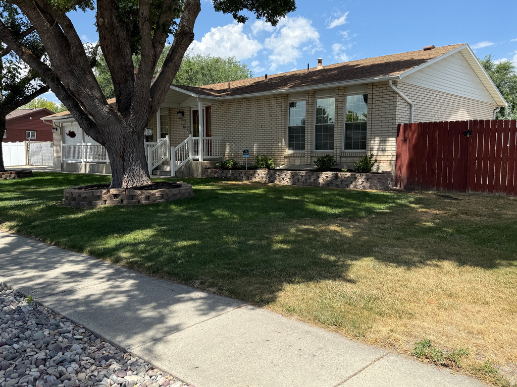 2492 W TIERRA ROSE S DR photo 3
