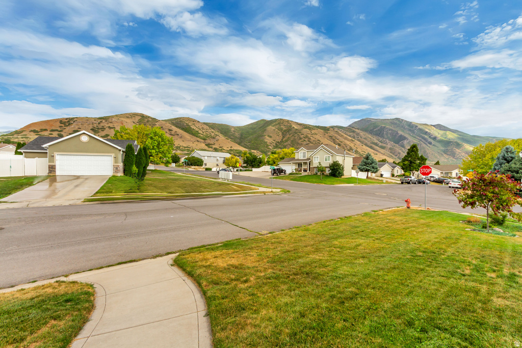 1546 S 50 W photo 4
