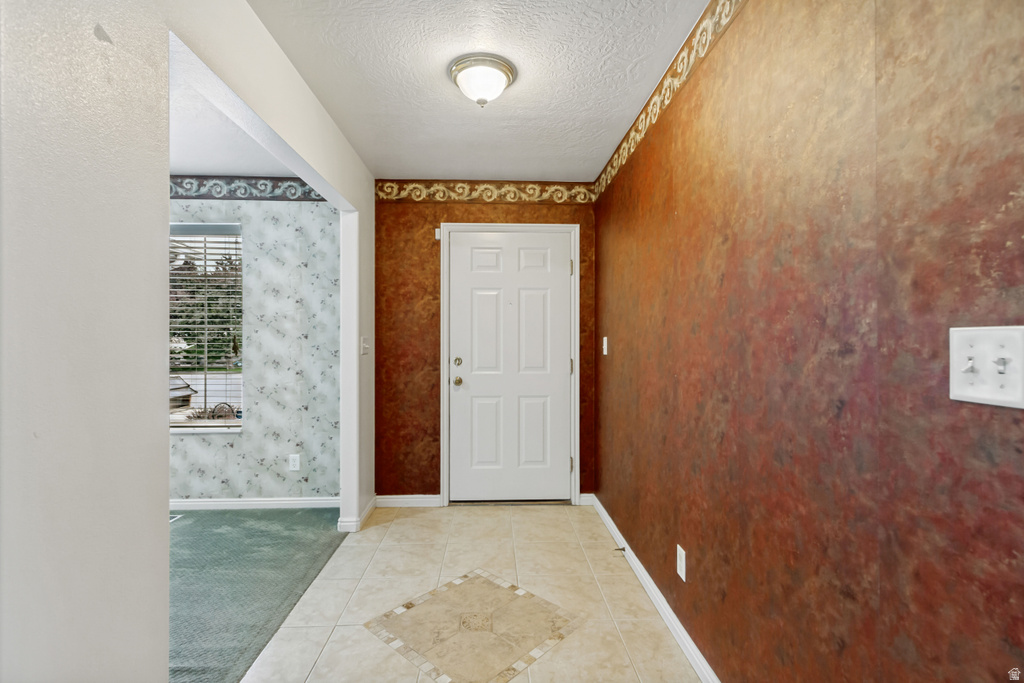 1546 S 50 W photo 5