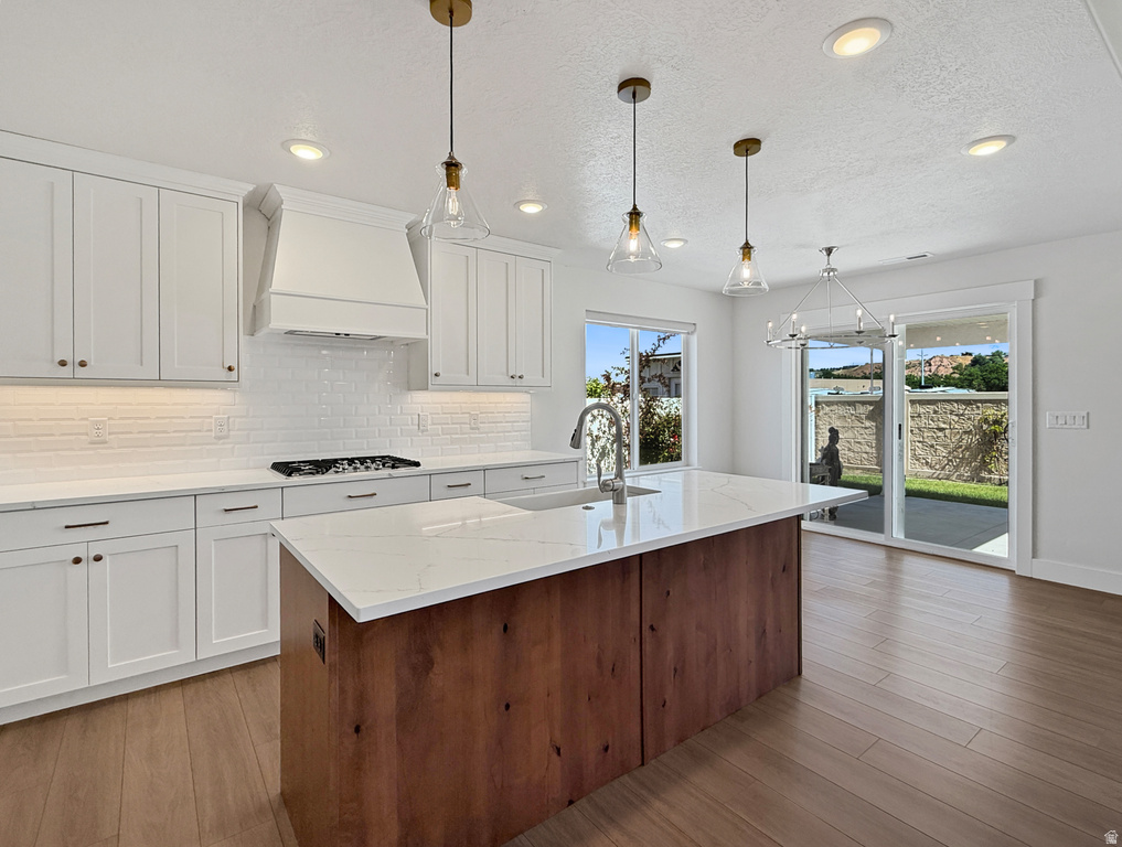 620 E RIVERSIDE WAY photo 5
