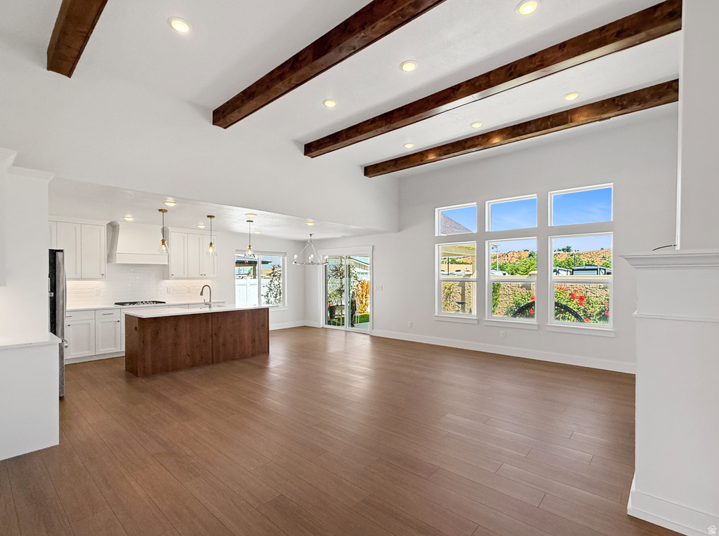620 E RIVERSIDE WAY photo 4